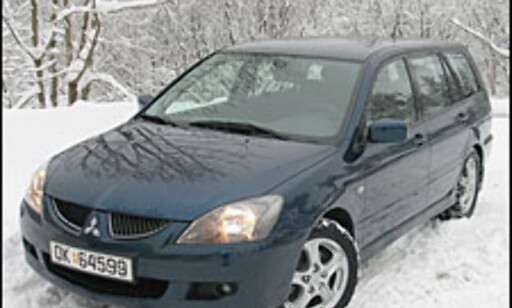 image: TEST: Mitsubishi Lancer 1,6 Sport stv image: TEST: Mitsubishi Lancer 1,6 Sport stv