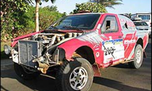 BRØT: Finske Ari Vatanen hadde stadig problemer med sin Nissan og måtte bryte etter 13. etappe. BRØT: Finske Ari Vatanen hadde stadig problemer med sin Nissan og måtte bryte etter 13. etappe.
