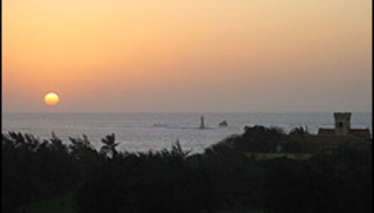 <strong>AFRIKA:</strong> Selv om Dakars befolkning er muslimer og selv om byen hviler på sand fra Sahara, minner Senegal mer om Øst- og Sør-Afrika enn om de arabiske nabolandene i nord. <strong>AFRIKA:</strong> Selv om Dakars befolkning er muslimer og selv om byen hviler på sand fra Sahara, minner Senegal mer om Øst- og Sør-Afrika enn om de arabiske nabolandene i nord.