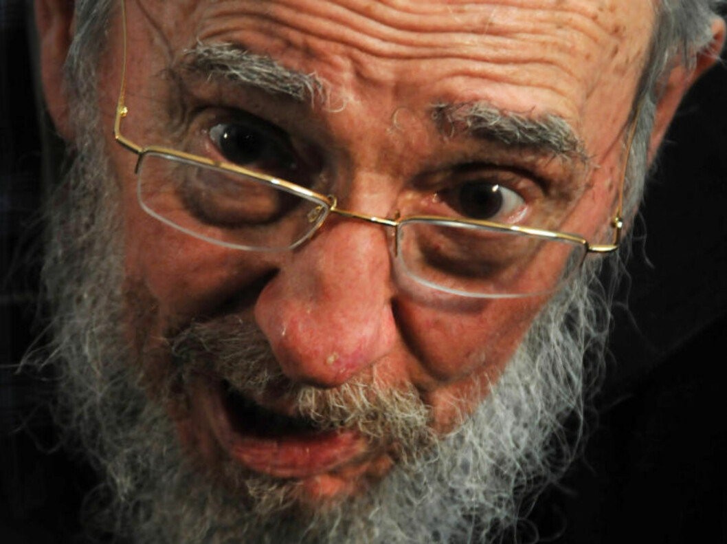 <strong>RETTER PEKEFINGEREN MOT KIM:</strong> 86-årige Fidel Castro uttrykker seg i sterke ordelag kritisk mot Kim Jong-uns trusselretorikk. Foto: ISMAEL FRANCISCO / CUBADEBATE / AP / NTB SCANPIX <strong>RETTER PEKEFINGEREN MOT KIM:</strong> 86-årige Fidel Castro uttrykker seg i sterke ordelag kritisk mot Kim Jong-uns trusselretorikk. Foto: ISMAEL FRANCISCO / CUBADEBATE / AP / NTB SCANPIX