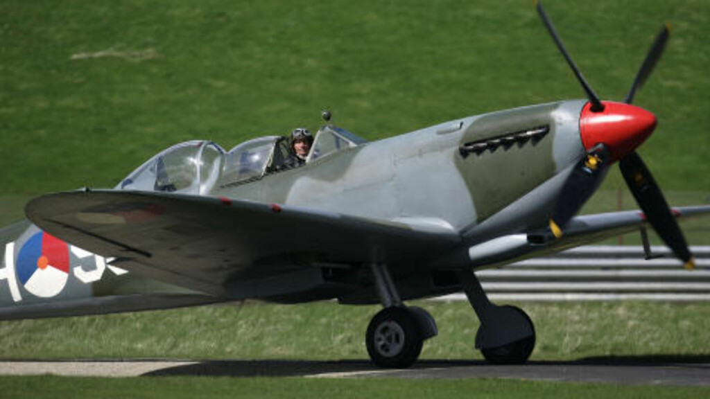 SPITFIRE: Spitfire-flyene var et av britenes viktigste militære verktøy under andre verdenskrig. Foto: AP Photo/Lefteris Pitarakis / NTB scanpix SPITFIRE: Spitfire-flyene var et av britenes viktigste militære verktøy under andre verdenskrig. Foto: AP Photo/Lefteris Pitarakis / NTB scanpix