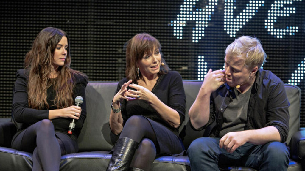 GODE VENNER: Marion Ravn, Anita Skorgan og Kurt Nilsen er blitt gode venner etter å ha deltatt i «Hver gang vi møtes».
Foto: Lars Eivind Bones / Dagbladet GODE VENNER: Marion Ravn, Anita Skorgan og Kurt Nilsen er blitt gode venner etter å ha deltatt i «Hver gang vi møtes».
Foto: Lars Eivind Bones / Dagbladet