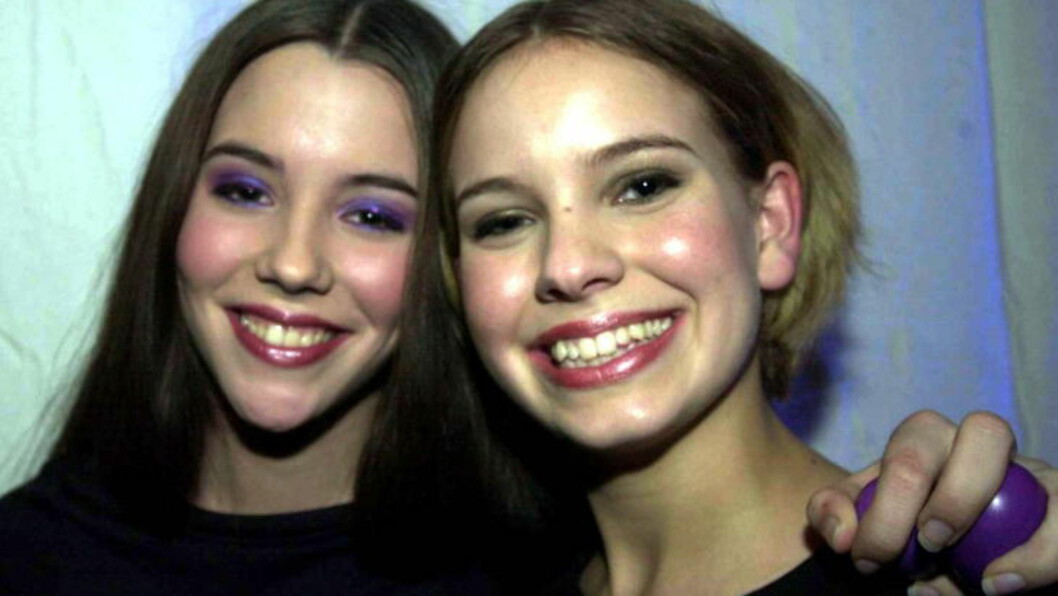 GIGANTSUKSESS: Marion Ravn og Marit Larsen avbildet som M2M i London i 2000. I løpet av de tre åra de var plateaktive, solgte de totalt 12 millioner album og singler på verdensbasis. Nå deltar Marion Ravn i «Hver gang vi møtes».
Foto: Keith Hammett GIGANTSUKSESS: Marion Ravn og Marit Larsen avbildet som M2M i London i 2000. I løpet av de tre åra de var plateaktive, solgte de totalt 12 millioner album og singler på verdensbasis. Nå deltar Marion Ravn i «Hver gang vi møtes».
Foto: Keith Hammett