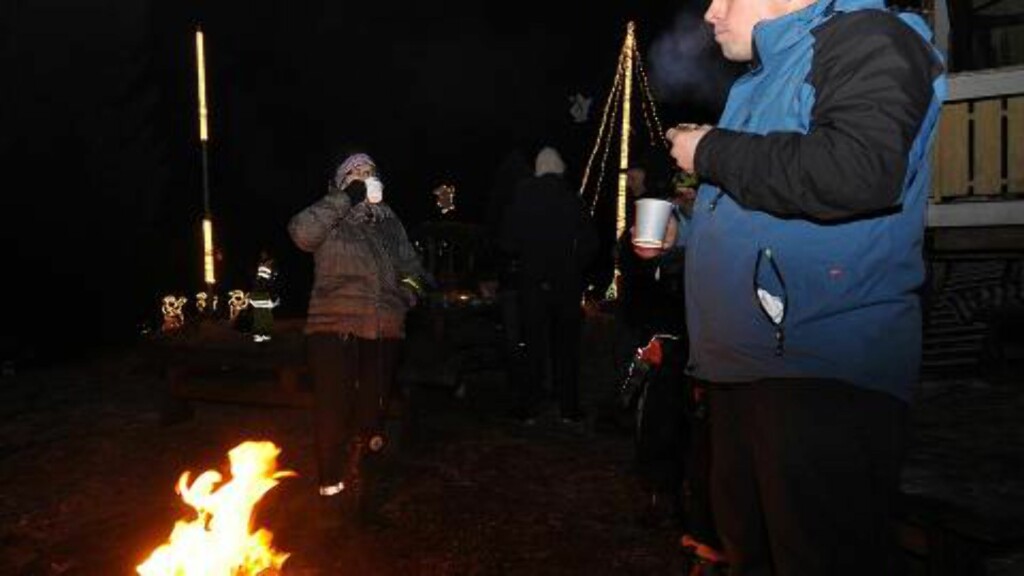 GLØGGKOS: Kaffe ble kokt på bålet 1. desember. Foto: Privat GLØGGKOS: Kaffe ble kokt på bålet 1. desember. Foto: Privat