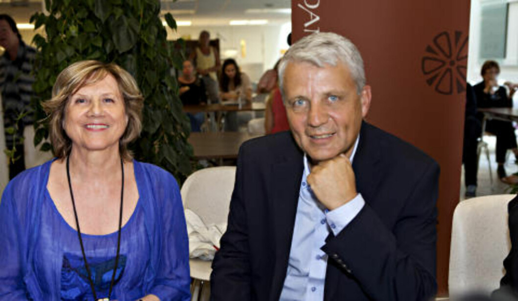 OM SEG SELV: Gerd-Liv Valla og Dagfinn Høybråten skriver om sine liv i hver sin biografi. Foto: Anders Grønneberg OM SEG SELV: Gerd-Liv Valla og Dagfinn Høybråten skriver om sine liv i hver sin biografi. Foto: Anders Grønneberg