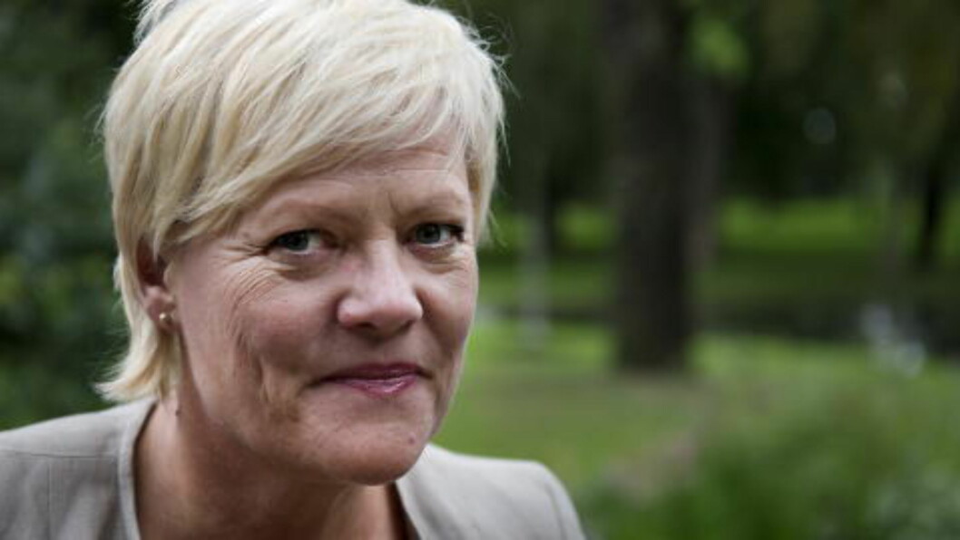 TRENGER FØRSKOLELÆRERE: Kunnskapsminister Kristin Halvorsen vil gjerne ha to barnehageopptak, men trenger sårt flere førskolelærere. Foto: Øistein Norum Monsen / DAGBLADET TRENGER FØRSKOLELÆRERE: Kunnskapsminister Kristin Halvorsen vil gjerne ha to barnehageopptak, men trenger sårt flere førskolelærere. Foto: Øistein Norum Monsen / DAGBLADET