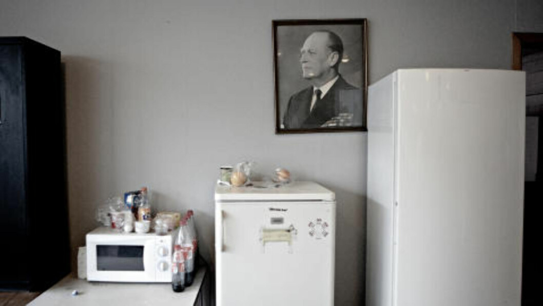 <strong>KANTINE:</strong> Fra boka av Lars Saabye Christensen, Tom Stalsberg og Lars Eivind Bones. Foto: Lars Eivind Bones / Dagbladet <strong>KANTINE:</strong> Fra boka av Lars Saabye Christensen, Tom Stalsberg og Lars Eivind Bones. Foto: Lars Eivind Bones / Dagbladet