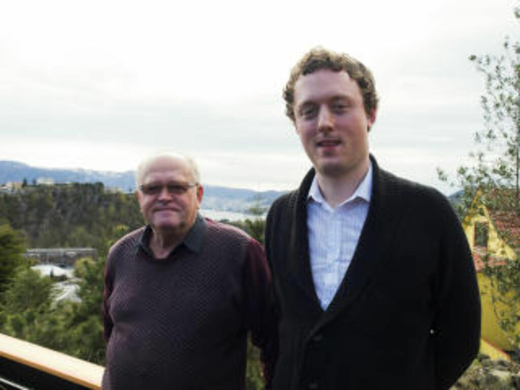 TRENINGSLEIR: Jiri Hlinka og den svenske studenten Daniel Beskow. FOTO: TERJE MOSNES TRENINGSLEIR: Jiri Hlinka og den svenske studenten Daniel Beskow. FOTO: TERJE MOSNES