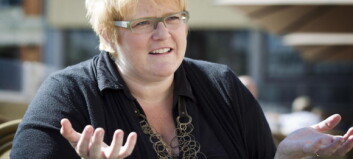 - Regjeringen endrer spillereglene underveis - Regjeringen endrer spillereglene underveis