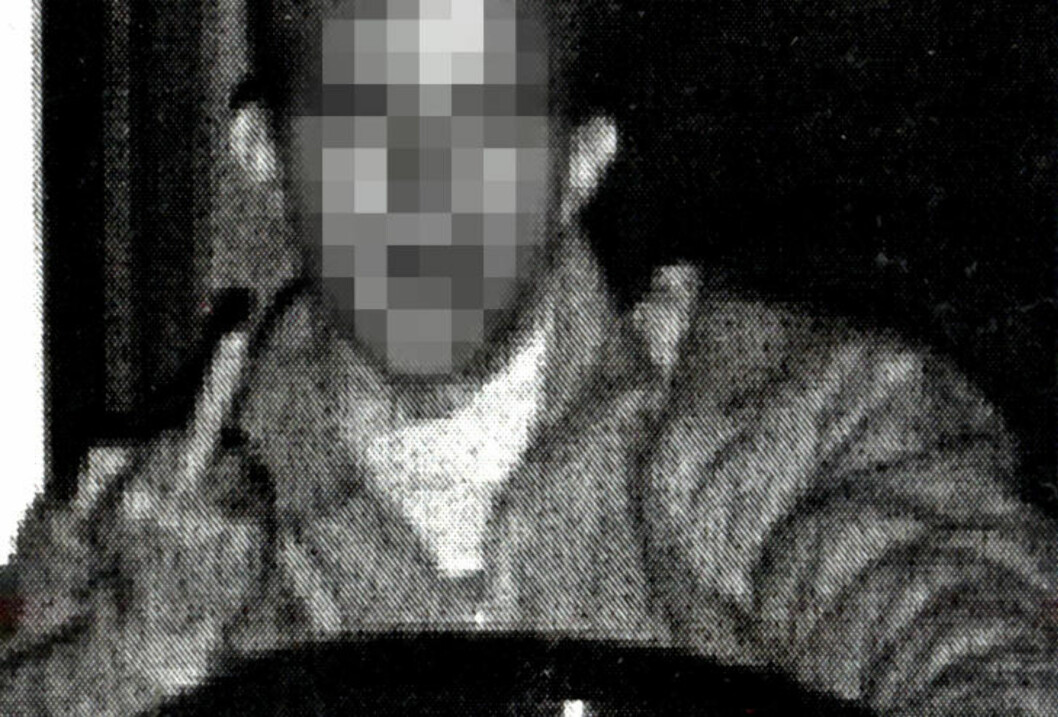 <strong>VISTE FINGER'N:</strong> Denne mannen er ifølge politiet et medlem av asfaltmafiaen som herjer både Norge og en rekke andre land. Han hilste kameraet slik da han ble tatt i fartskontroll i 2007. Foto: ATK <strong>VISTE FINGER'N:</strong> Denne mannen er ifølge politiet et medlem av asfaltmafiaen som herjer både Norge og en rekke andre land. Han hilste kameraet slik da han ble tatt i fartskontroll i 2007. Foto: ATK