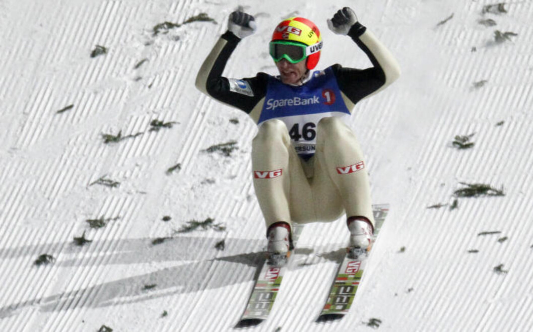 <strong>VERDENSREKORD:</strong> Johan Remen Evensen setter verdensrekord med 246,5 meter i Vikersund 11. februar i år. Foto: AFP PHOTO / DANIEL SANNUM LAUTEN <strong>VERDENSREKORD:</strong> Johan Remen Evensen setter verdensrekord med 246,5 meter i Vikersund 11. februar i år. Foto: AFP PHOTO / DANIEL SANNUM LAUTEN