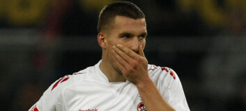 Lukas Podolski i bilulykke Lukas Podolski i bilulykke