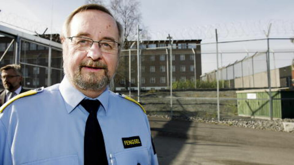 DAGPENGER: Ifølge fengselsdirektør Knut Bjarkeid ved Ila får Breivik utbetalt 40 kroner pr dag mens han sitter i varetekt. Foto: Øistein Norum Monsen / DAGBLADET DAGPENGER: Ifølge fengselsdirektør Knut Bjarkeid ved Ila får Breivik utbetalt 40 kroner pr dag mens han sitter i varetekt. Foto: Øistein Norum Monsen / DAGBLADET