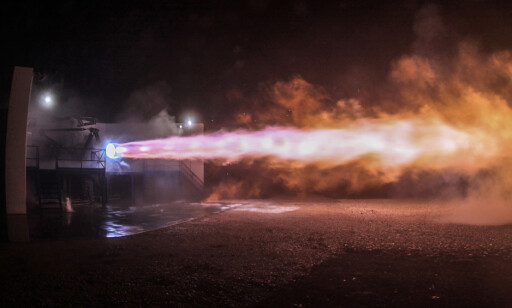 NY MOTOR: Mandag gjennomførte SpaceX en vellykket test av den nye Raptor-motoren, som de håper skal få oss til Mars. Foto: SpaceX via AP/NTB scanpix NY MOTOR: Mandag gjennomførte SpaceX en vellykket test av den nye Raptor-motoren, som de håper skal få oss til Mars. Foto: SpaceX via AP/NTB scanpix