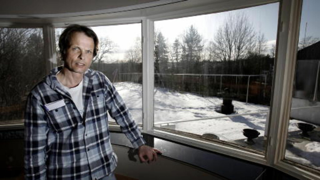 - SER PÅ: Erling Kagge opplevde at Riksantikvaren satt altfor lenge på gjerdet i forbindelse med den verneverdige boligen Villa Dammann. Foto: Erling Hægeland/Dagbladet - SER PÅ: Erling Kagge opplevde at Riksantikvaren satt altfor lenge på gjerdet i forbindelse med den verneverdige boligen Villa Dammann. Foto: Erling Hægeland/Dagbladet