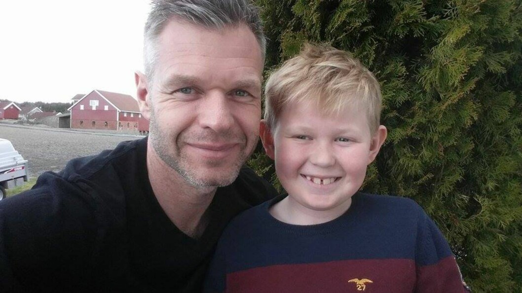 FAR OG SØNN: Pappa Truls-Petter fortalte hvordan livet har vært for familien etter at sønnen ble en hit på Facebook. Foto: Privat FAR OG SØNN: Pappa Truls-Petter fortalte hvordan livet har vært for familien etter at sønnen ble en hit på Facebook. Foto: Privat