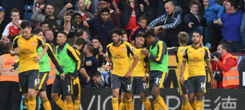 Koscielny reddet Arsenal på overtid mot Burnley Koscielny reddet Arsenal på overtid mot Burnley