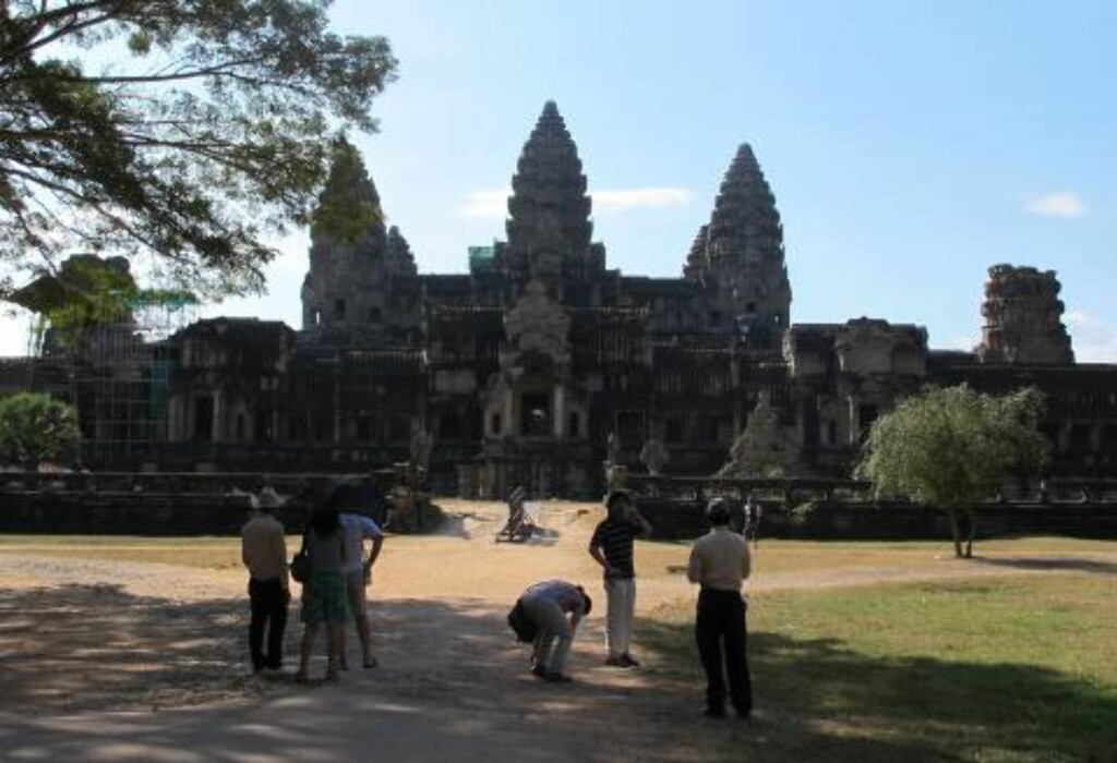 TEMPEL: Angkor Wat-tempelet er det best kjente og best bevarte tempelet i området rundt Siem Reap. Foto: SIRIL K. HERSETH TEMPEL: Angkor Wat-tempelet er det best kjente og best bevarte tempelet i området rundt Siem Reap. Foto: SIRIL K. HERSETH