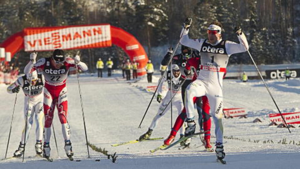 TROR IKKE PÅ JÖNSSON: SVT-kommentatoren tror ikke Emil Jönsson tar gullet på sprinten torsdag. Det tror han heller ikke Petter Northug gjør - men derimot Anders Gløersen.
Foto: Terje Bendiksby / Scanpix TROR IKKE PÅ JÖNSSON: SVT-kommentatoren tror ikke Emil Jönsson tar gullet på sprinten torsdag. Det tror han heller ikke Petter Northug gjør - men derimot Anders Gløersen.
Foto: Terje Bendiksby / Scanpix