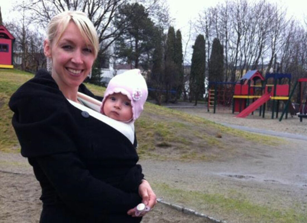 Man kommer lett i kontakt med andre mødre gjennom babyen, sier Ingvild. Man kommer lett i kontakt med andre mødre gjennom babyen, sier Ingvild.