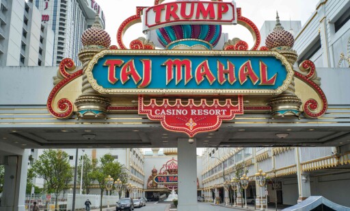 STENGT IGJEN: Det har vært en brutal vei mot toppen for Donald Trump. Hans hotellkasino Taj Mahal i Atlantic City har hatt en kaotisk historie og ble stengt igjen denne måneden. Foto: AFP PHOTO / Jewel SAMAD STENGT IGJEN: Det har vært en brutal vei mot toppen for Donald Trump. Hans hotellkasino Taj Mahal i Atlantic City har hatt en kaotisk historie og ble stengt igjen denne måneden. Foto: AFP PHOTO / Jewel SAMAD