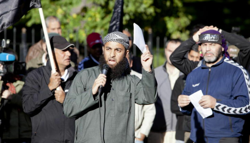 <strong>KREVER HANDLING:</strong> Ubaydullah Hussain, leder for Profetens Ummah, krever at norske myndigheter prioriterer å komme til bunns i Bhattis forsvinning. Foto: SARA ESTIRI / DAGBLADET <strong>KREVER HANDLING:</strong> Ubaydullah Hussain, leder for Profetens Ummah, krever at norske myndigheter prioriterer å komme til bunns i Bhattis forsvinning. Foto: SARA ESTIRI / DAGBLADET