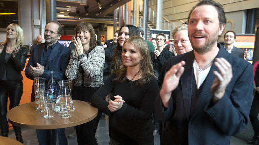 GRØNNEBERGS TUR: Låtene til Magnus Grønneberg (t.h.) ble i kveld tolket av Ole Paus (f.v.), Anita Skorgan, Marion Ravn, Kurt Nilsen og Morten Abel (ikke på bildet) i TV2-programmet «Hver gang vi møtes». Foto: Øistein Norum Monsen / DAGBLADET GRØNNEBERGS TUR: Låtene til Magnus Grønneberg (t.h.) ble i kveld tolket av Ole Paus (f.v.), Anita Skorgan, Marion Ravn, Kurt Nilsen og Morten Abel (ikke på bildet) i TV2-programmet «Hver gang vi møtes». Foto: Øistein Norum Monsen / DAGBLADET