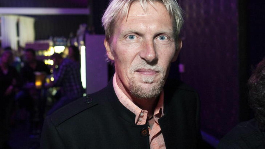 <strong>BISETTES I DAG:</strong> Knut Nesbø bisettes i dag.Foto: Henning Lillegård / Dagbladet <strong>BISETTES I DAG:</strong> Knut Nesbø bisettes i dag.Foto: Henning Lillegård / Dagbladet