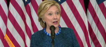 Clinton til angrep på FBI: - Jeg vet ikke noe mer enn dere. Sånn skal det ikke være Clinton til angrep på FBI: - Jeg vet ikke noe mer enn dere. Sånn skal det ikke være