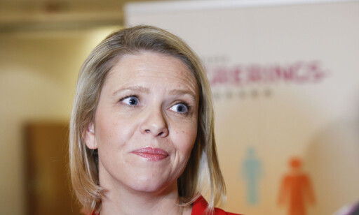 SIER STOPP: Sylvi Listhaug sier hun vil kaste ut alle som forsurer debattklima på Facebook-siden hennes. Foto: Terje Pedersen / NTB scanpix SIER STOPP: Sylvi Listhaug sier hun vil kaste ut alle som forsurer debattklima på Facebook-siden hennes. Foto: Terje Pedersen / NTB scanpix
