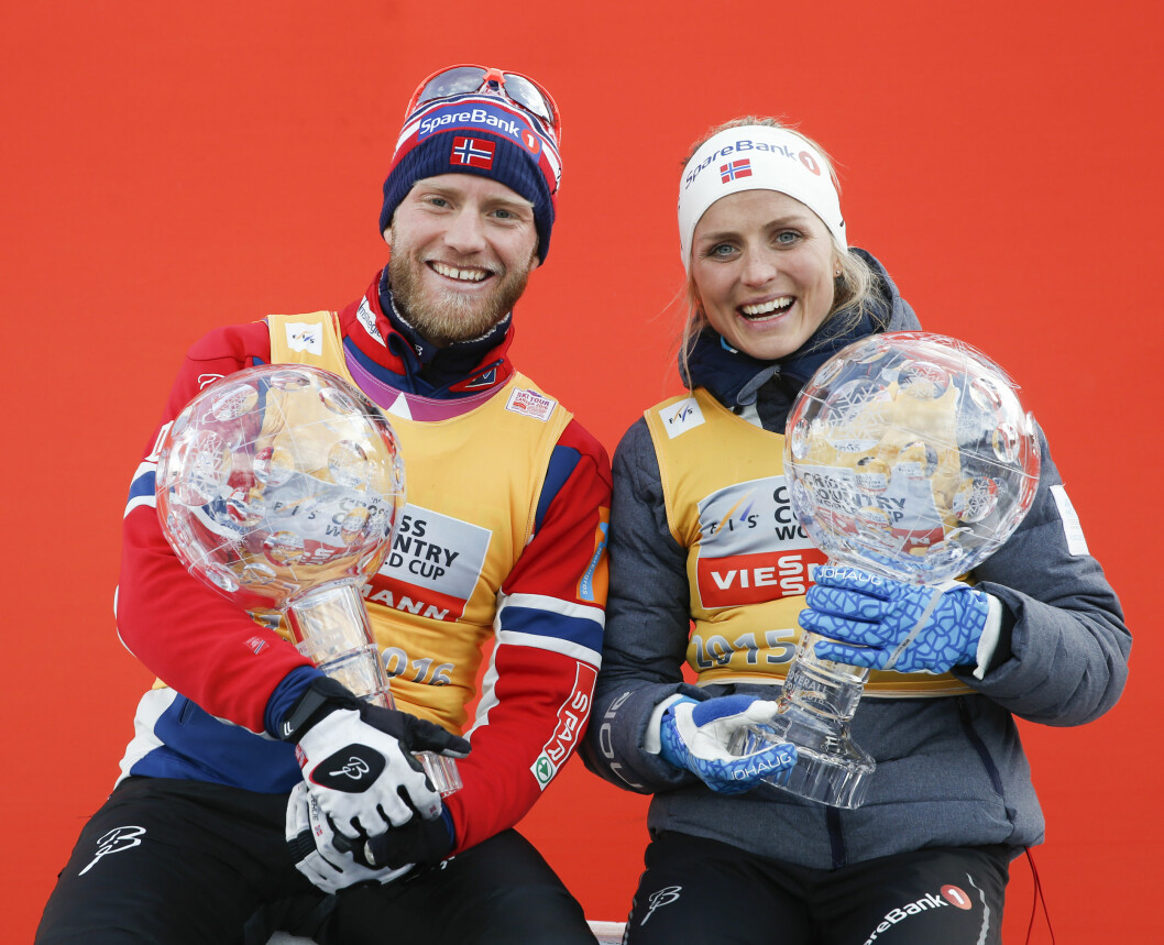 STJERNE: Under Ski Tour Canada i mars ble Martin Johnsrud Sundby og Therese Johaug kåret til verdens beste skiløpere. Foto: NTB scanpix STJERNE: Under Ski Tour Canada i mars ble Martin Johnsrud Sundby og Therese Johaug kåret til verdens beste skiløpere. Foto: NTB scanpix