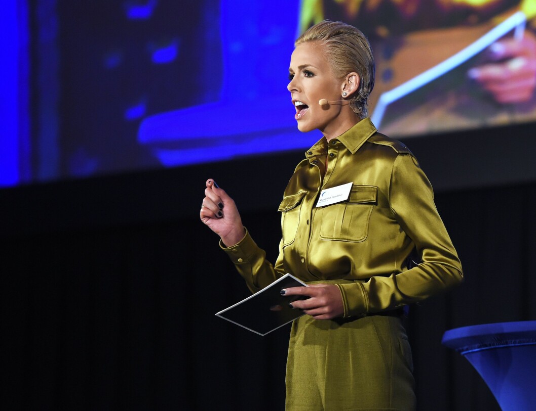 ENGASJERT: Gunhild Stordalen sier i meldingen på Stordalenfoundation.no at hun vil bruke kreftene sine på EAT og det å bli frisk fremover. Her er hun i aksjon på Global Child Forum i Stockholm i slutten av november, rundt den tiden tilbakefallet hennes kom. Foto: Aftonbladet/ NTB Scanpix ENGASJERT: Gunhild Stordalen sier i meldingen på Stordalenfoundation.no at hun vil bruke kreftene sine på EAT og det å bli frisk fremover. Her er hun i aksjon på Global Child Forum i Stockholm i slutten av november, rundt den tiden tilbakefallet hennes kom. Foto: Aftonbladet/ NTB Scanpix