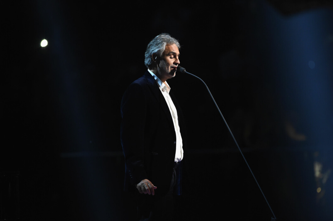 HØYDEPUNKT: Et av kveldens høydepunker var absolutt da Andrea Bocelli sang. Foto: Getty Images for MTV HØYDEPUNKT: Et av kveldens høydepunker var absolutt da Andrea Bocelli sang. Foto: Getty Images for MTV