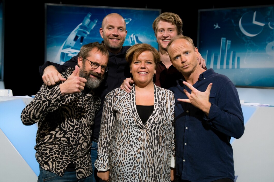 UKENS GJENG: Harald Eia og Bård Tufte Johansen får besøk av Else Kåss Furuseth, Egil Hegerberg og Christian Mikkelsen. Foto: TVNorge UKENS GJENG: Harald Eia og Bård Tufte Johansen får besøk av Else Kåss Furuseth, Egil Hegerberg og Christian Mikkelsen. Foto: TVNorge