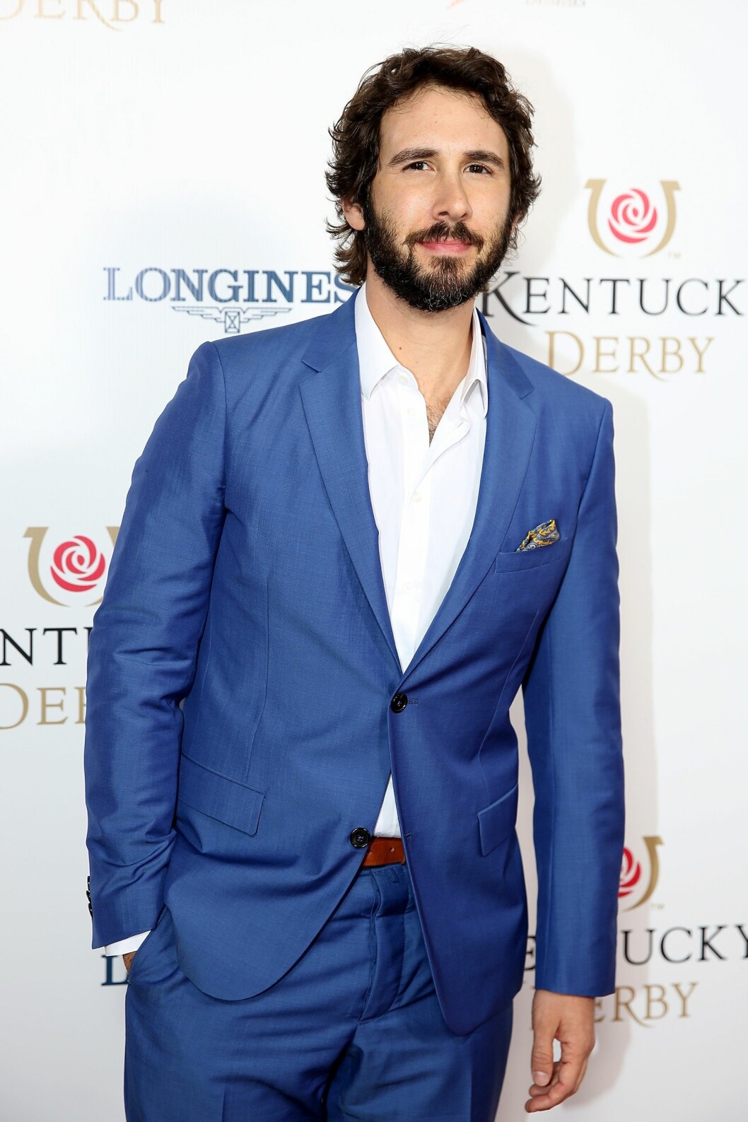 SLAPP Å AVBRYTE KAMP: Josh Groban satt i likhet med store deler av den amerikanske befolkningen benket foran den store boksekampen som ble avholdt i Las Vegas natt til søndag. Han er glad for at babyen prioriterte å komme før kampen. Foto: NTB Scanpix SLAPP Å AVBRYTE KAMP: Josh Groban satt i likhet med store deler av den amerikanske befolkningen benket foran den store boksekampen som ble avholdt i Las Vegas natt til søndag. Han er glad for at babyen prioriterte å komme før kampen. Foto: NTB Scanpix