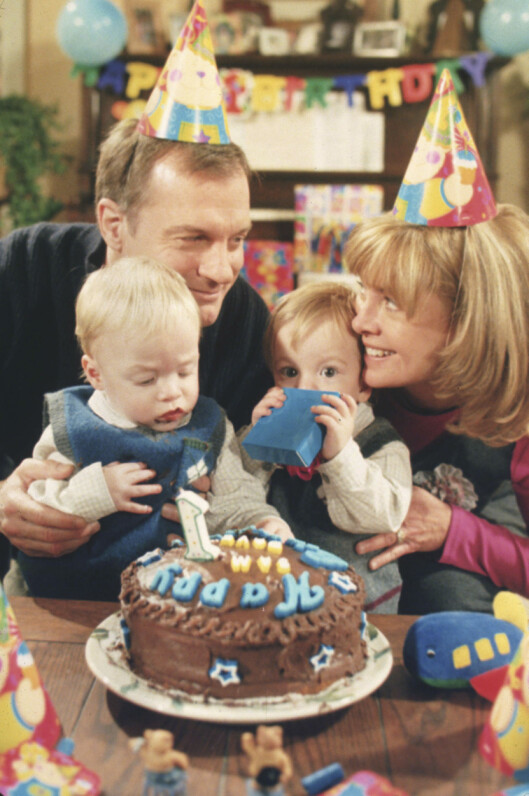 FÅR STØTTE: Blant andre «Den syvende himmel»-kollegaen Catherine Hicks har uttalt at hun kun kjenner Collins som en bra mann. Her i en scene fra den populære TV-serien. Foto: Stella Pictures FÅR STØTTE: Blant andre «Den syvende himmel»-kollegaen Catherine Hicks har uttalt at hun kun kjenner Collins som en bra mann. Her i en scene fra den populære TV-serien. Foto: Stella Pictures