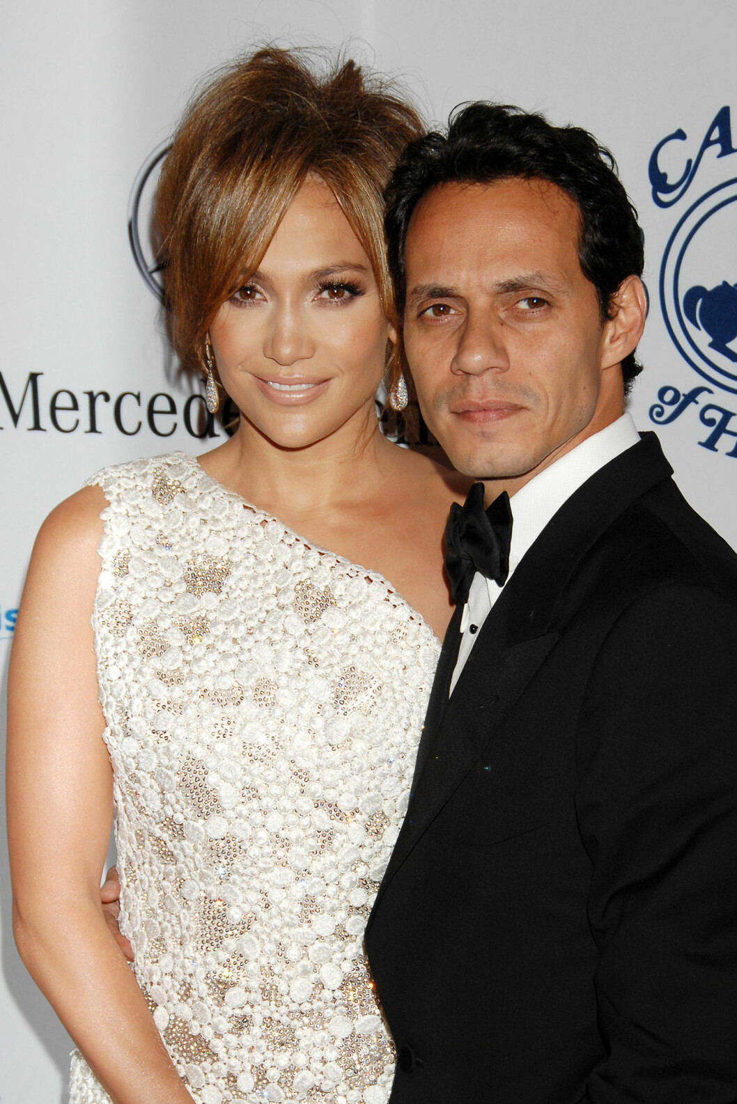 FIKK BARN: Jennifer fikk to barn med Marc Anthony. Bruddet var et faktum i 2012, men skilsmissen er fortsatt ikke klar. FIKK BARN: Jennifer fikk to barn med Marc Anthony. Bruddet var et faktum i 2012, men skilsmissen er fortsatt ikke klar.