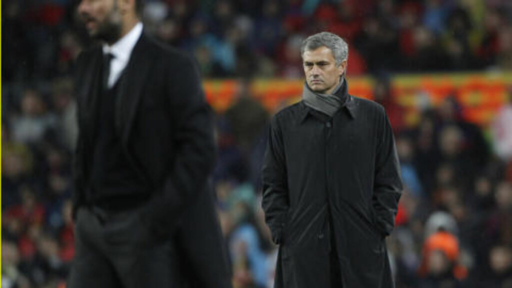 FOR STOR TRO PÅ EGET LAG: Ståle Solbakken mistenker José Mourinho for å ha overvurdert sitt eget lag - grovt. Foto: REUTERS/Gustau Nacarino FOR STOR TRO PÅ EGET LAG: Ståle Solbakken mistenker José Mourinho for å ha overvurdert sitt eget lag - grovt. Foto: REUTERS/Gustau Nacarino