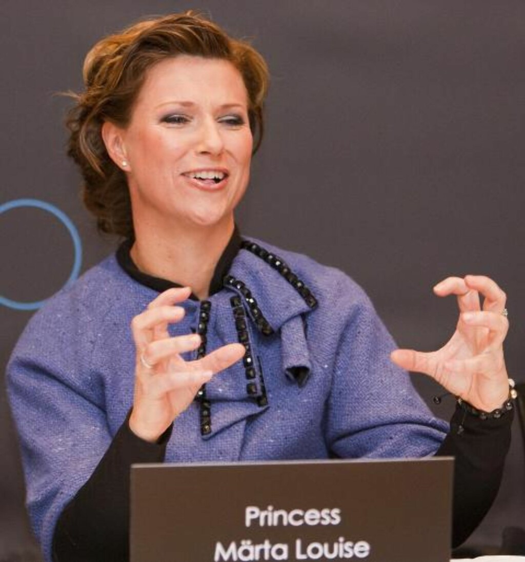LIKER JULA: Det er tydelig at Prinsesse Märta liker jula, for hun ble vel ivrig da hun fortalte om egne tradisjoner. FOTO:PER FLÅTHE/DAGBLADET LIKER JULA: Det er tydelig at Prinsesse Märta liker jula, for hun ble vel ivrig da hun fortalte om egne tradisjoner. FOTO:PER FLÅTHE/DAGBLADET
