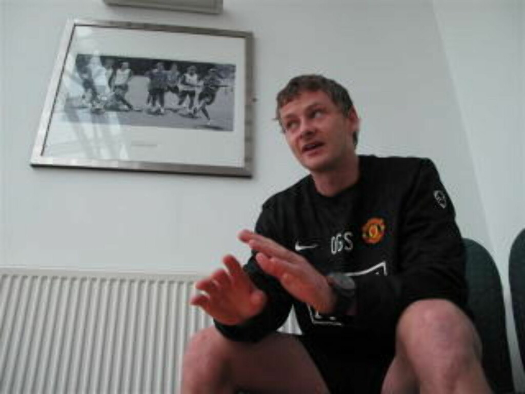 ANALYTISK: Ole Gunnar Solskjær gir spillerne sine konkrete instrukser før kamp. Foto: Morten Pedersen / Dagbladet ANALYTISK: Ole Gunnar Solskjær gir spillerne sine konkrete instrukser før kamp. Foto: Morten Pedersen / Dagbladet