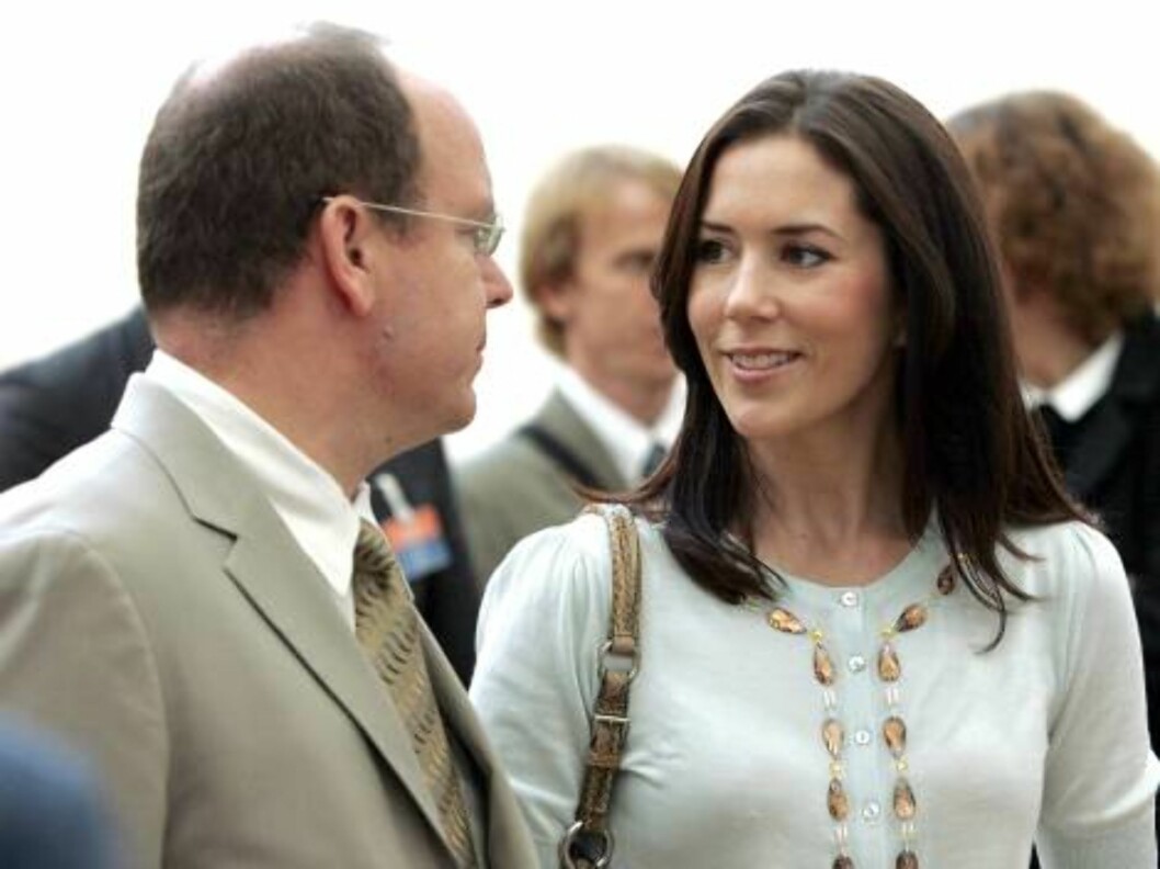 Crown Princess Mary of Denmark attends the SIlver Wedding Anniversary Celebrations of Grand Duke Henri & Grand Duchess Maria-Theresa of Luxembourg.
Lunch & reception at the Museum of Art.
Picture: UK Press Foto: All Over Press Crown Princess Mary of Denmark attends the SIlver Wedding Anniversary Celebrations of Grand Duke Henri & Grand Duchess Maria-Theresa of Luxembourg.
Lunch & reception at the Museum of Art.
Picture: UK Press Foto: All Over Press