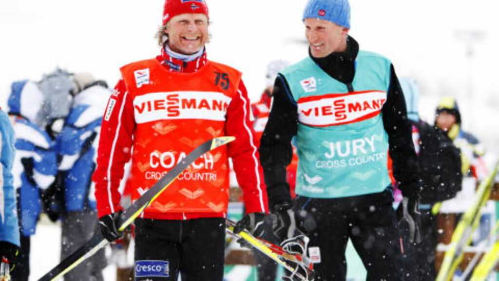 STØTTER ALSGAARD: Vegard Ulvang (t.h.) mener i likhet med Thomas Alsgaard at Åge Skinstad (t.v.) og den norske landslagsledelsen bør ta mer tak i Petter Northug. Foto: Håkon Mosvold Larsen / SCANPIX STØTTER ALSGAARD: Vegard Ulvang (t.h.) mener i likhet med Thomas Alsgaard at Åge Skinstad (t.v.) og den norske landslagsledelsen bør ta mer tak i Petter Northug. Foto: Håkon Mosvold Larsen / SCANPIX