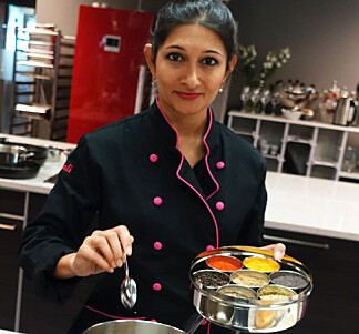 Anjali Pathak, kokk og tredje generasjons indisk mat-produsent i familiefirmaet Pataks. Foto: Elisabeth Dalseg Anjali Pathak, kokk og tredje generasjons indisk mat-produsent i familiefirmaet Pataks. Foto: Elisabeth Dalseg