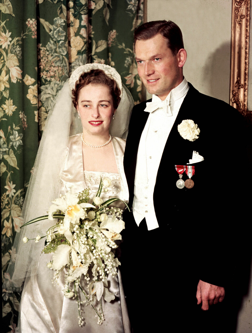 <strong>BRYLLUPET:</strong> Prinsesse Ragnhild gifter seg med skipsreder Erling Lorentzen 15. mai 1953. Prinsessen døde søndag i parets hjem i Rio de Janeiro, 82 år gammel. Foto: NTB scanpix <strong>BRYLLUPET:</strong> Prinsesse Ragnhild gifter seg med skipsreder Erling Lorentzen 15. mai 1953. Prinsessen døde søndag i parets hjem i Rio de Janeiro, 82 år gammel. Foto: NTB scanpix
