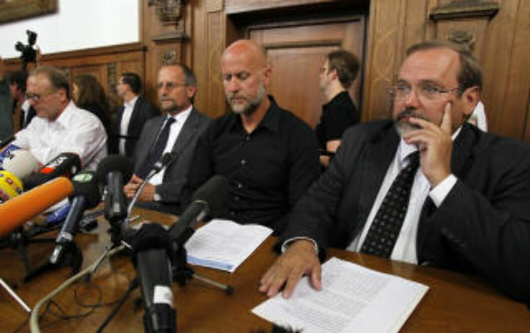 <strong> ALDRI MER :</strong> Loveparade arrangør Rainer Schaller vil ikke arrangere teknofestivalen igjen. Det sa han på en pressekonferanse i dag. FOTO: WOLGANG RATTAY/REUTERS/SCANPIX <strong> ALDRI MER :</strong> Loveparade arrangør Rainer Schaller vil ikke arrangere teknofestivalen igjen. Det sa han på en pressekonferanse i dag. FOTO: WOLGANG RATTAY/REUTERS/SCANPIX