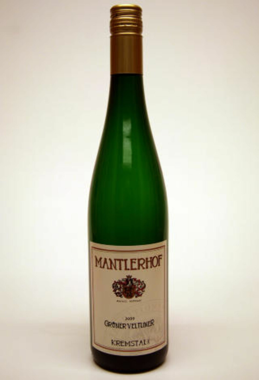 HVIT OG GOD: Mantlerhof Grüner Veltliner 2009, Kremstal, Østerrike. HVIT OG GOD: Mantlerhof Grüner Veltliner 2009, Kremstal, Østerrike.