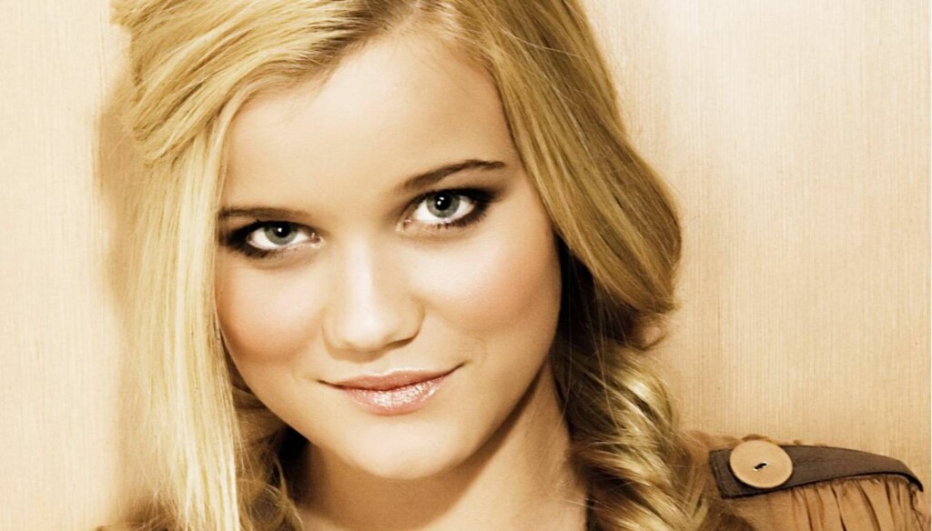 sandra lyng haugen hun ser fantastisk bra ut se og h r sandra lyng haugen hun ser fantastisk bra ut se og h r