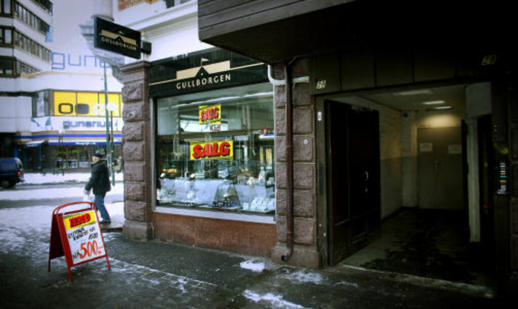 TOK 40 MILLIONER: Gull og diamanter for 40 millioner kroner ble stjålet fra Gullborgen. Dette er norgeshistoriens største juvelran. FOTO: BJØRN LANGSEM TOK 40 MILLIONER: Gull og diamanter for 40 millioner kroner ble stjålet fra Gullborgen. Dette er norgeshistoriens største juvelran. FOTO: BJØRN LANGSEM