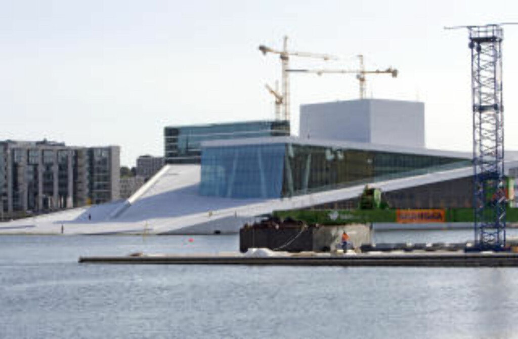 SLIK SKULLE DET SETT UT: Operaen manglet ikke granittplater i 2008. FOTO: Bjørn Sigurdsøn / SCANPIX SLIK SKULLE DET SETT UT: Operaen manglet ikke granittplater i 2008. FOTO: Bjørn Sigurdsøn / SCANPIX