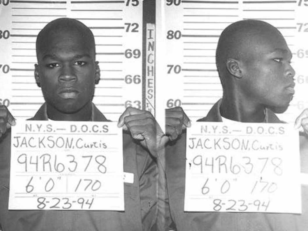 <strong>GJENGANGER:</strong> Rapperen 50 Cent har vært mye i trøbbel. Som 19-åring ble han arrestert for salg og oppbevaring av heroin og crack. Foto: Amerikansk politi <strong>GJENGANGER:</strong> Rapperen 50 Cent har vært mye i trøbbel. Som 19-åring ble han arrestert for salg og oppbevaring av heroin og crack. Foto: Amerikansk politi